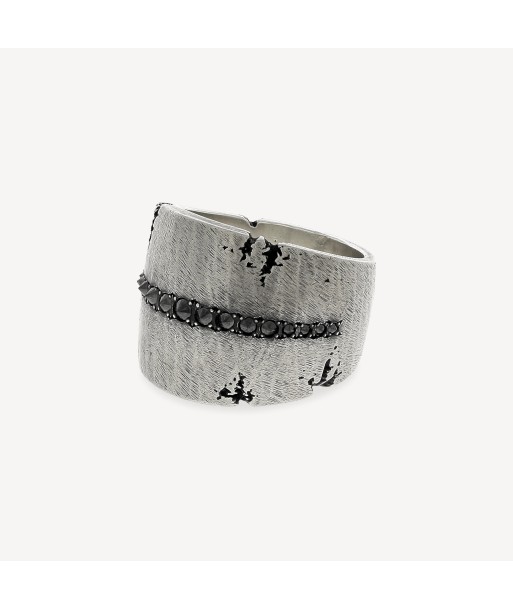 Bague Black Diamond Spikes une grave pollution 