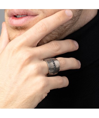 Bague Black Diamond Spikes une grave pollution 