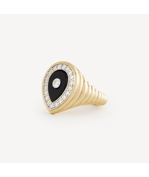 Bague Diamond Drop Onyx Large d'Europe débarque